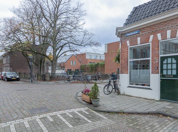Medium property photo - Oosterdwarsstraat 18, 2315 LS Leiden